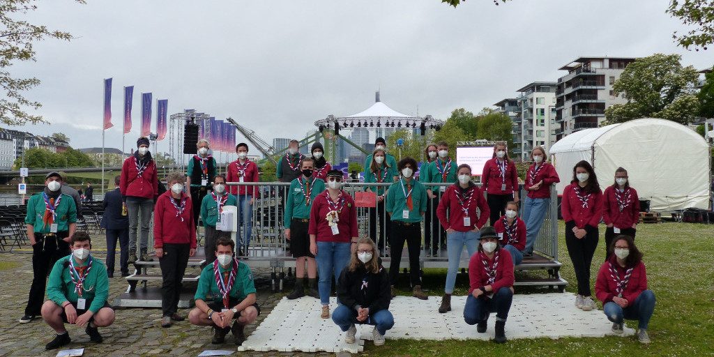 CREATOR: gd-jpeg v1.0 (using IJG JPEG v80), quality = 90